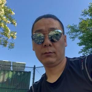 Meet your Posher, Henry